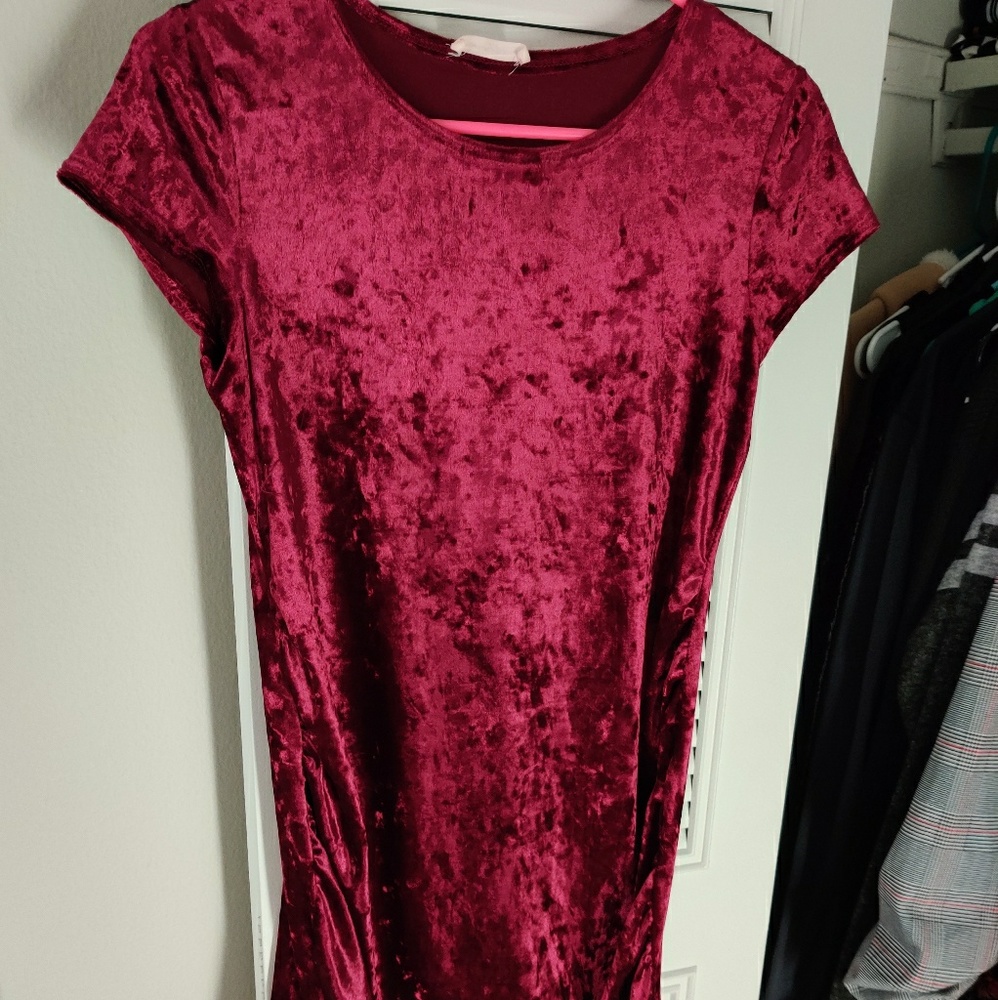 Maternity Velvet Pink Dress.